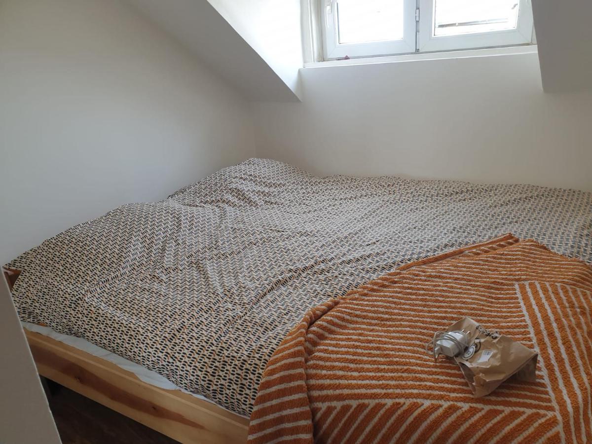 Music Apartment Benedikta Zágráb Kültér fotó